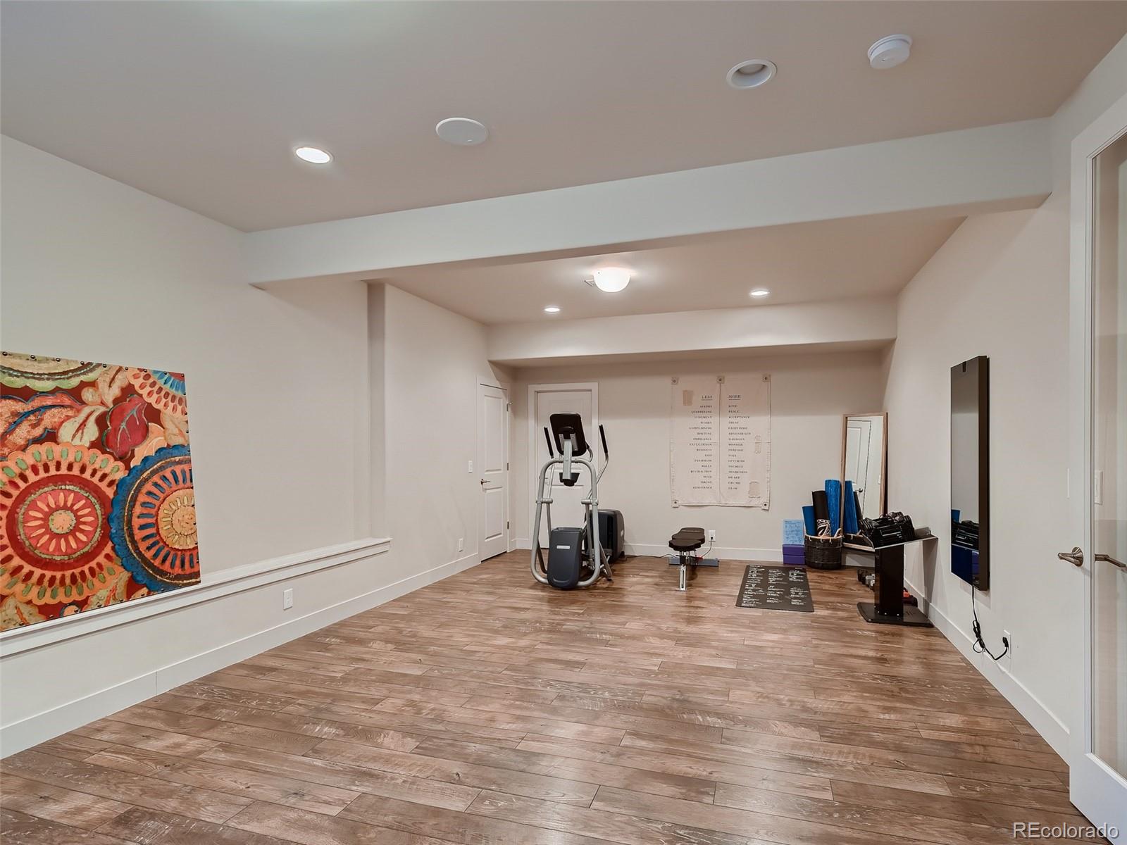 7467 Cameron Circle