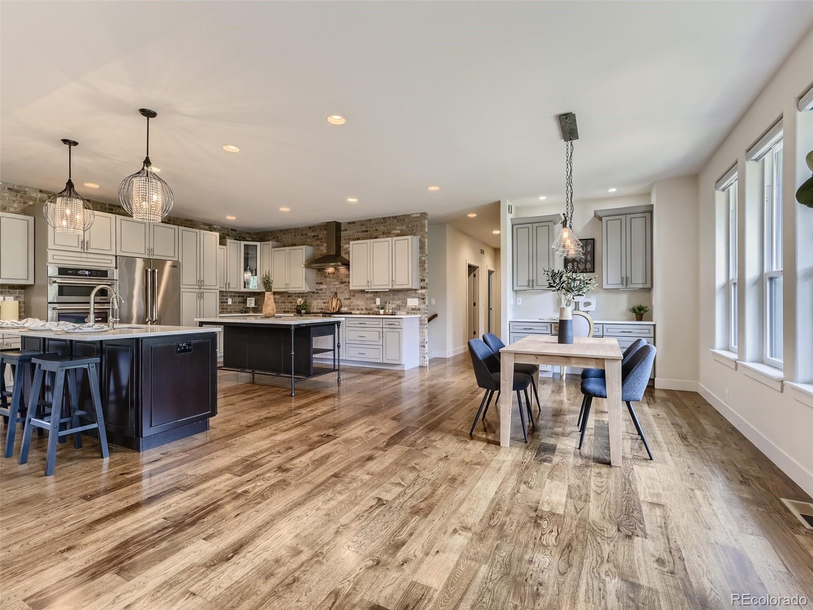 7467 Cameron Circle