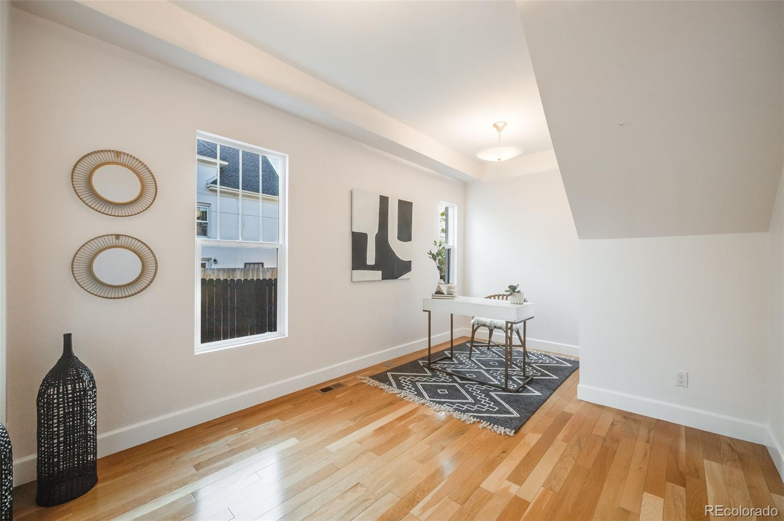 544 N Logan Street