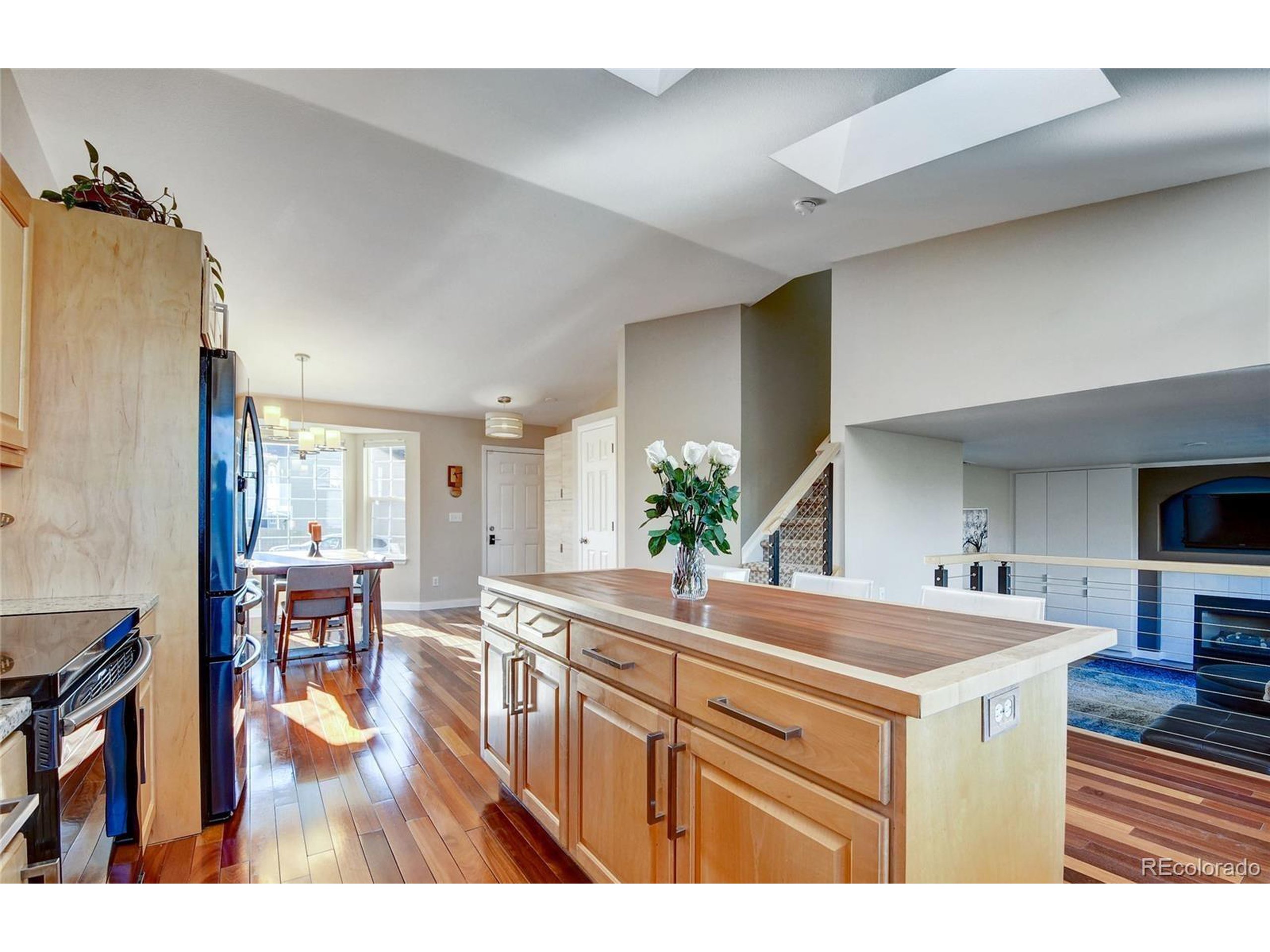 3120 E Yarrow Cir