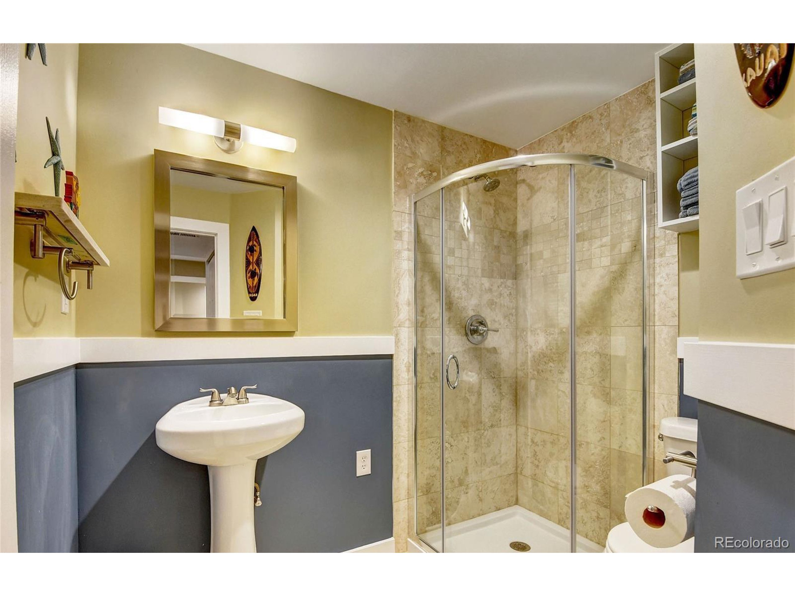 3120 E Yarrow Cir