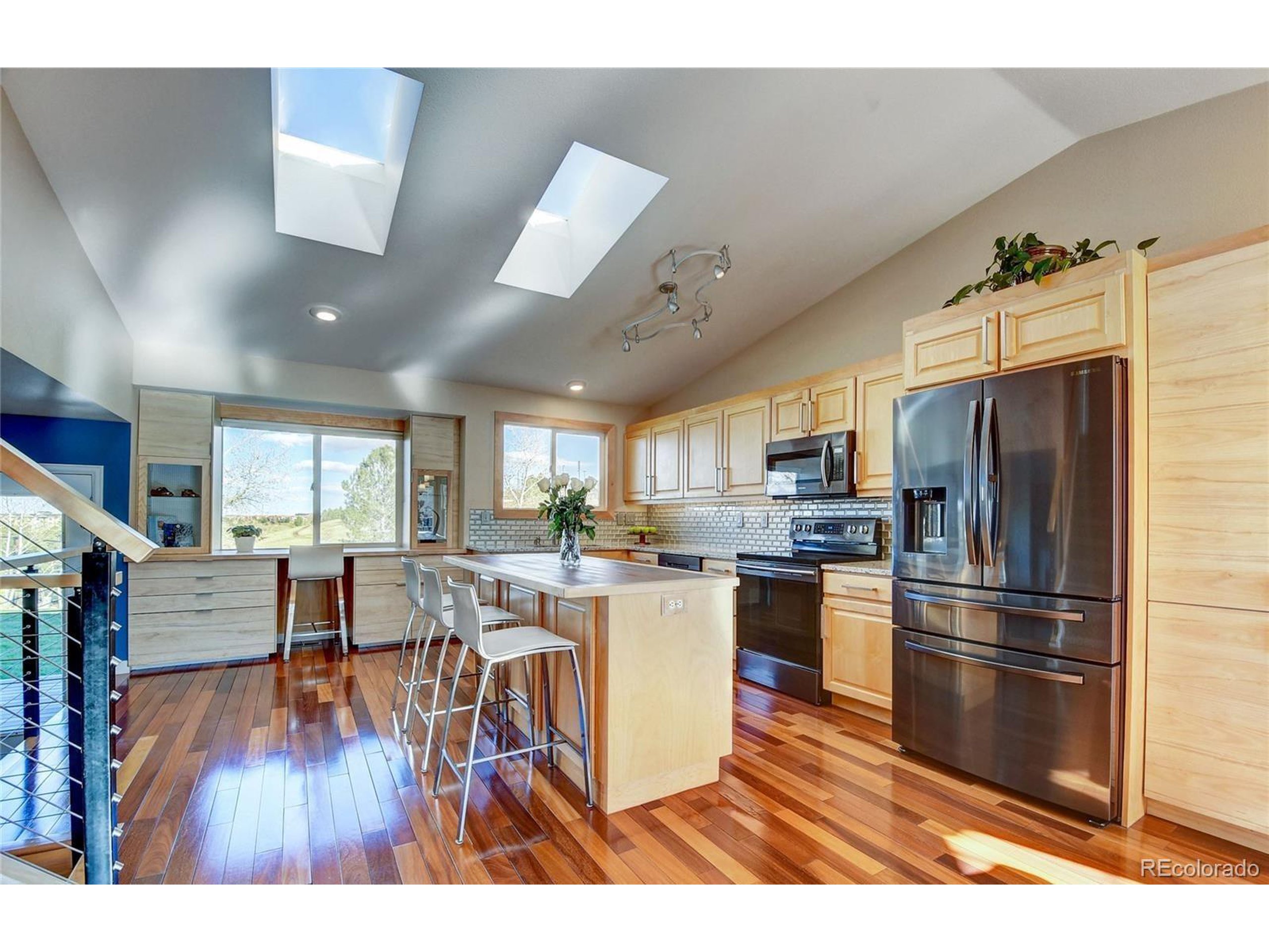 3120 E Yarrow Cir