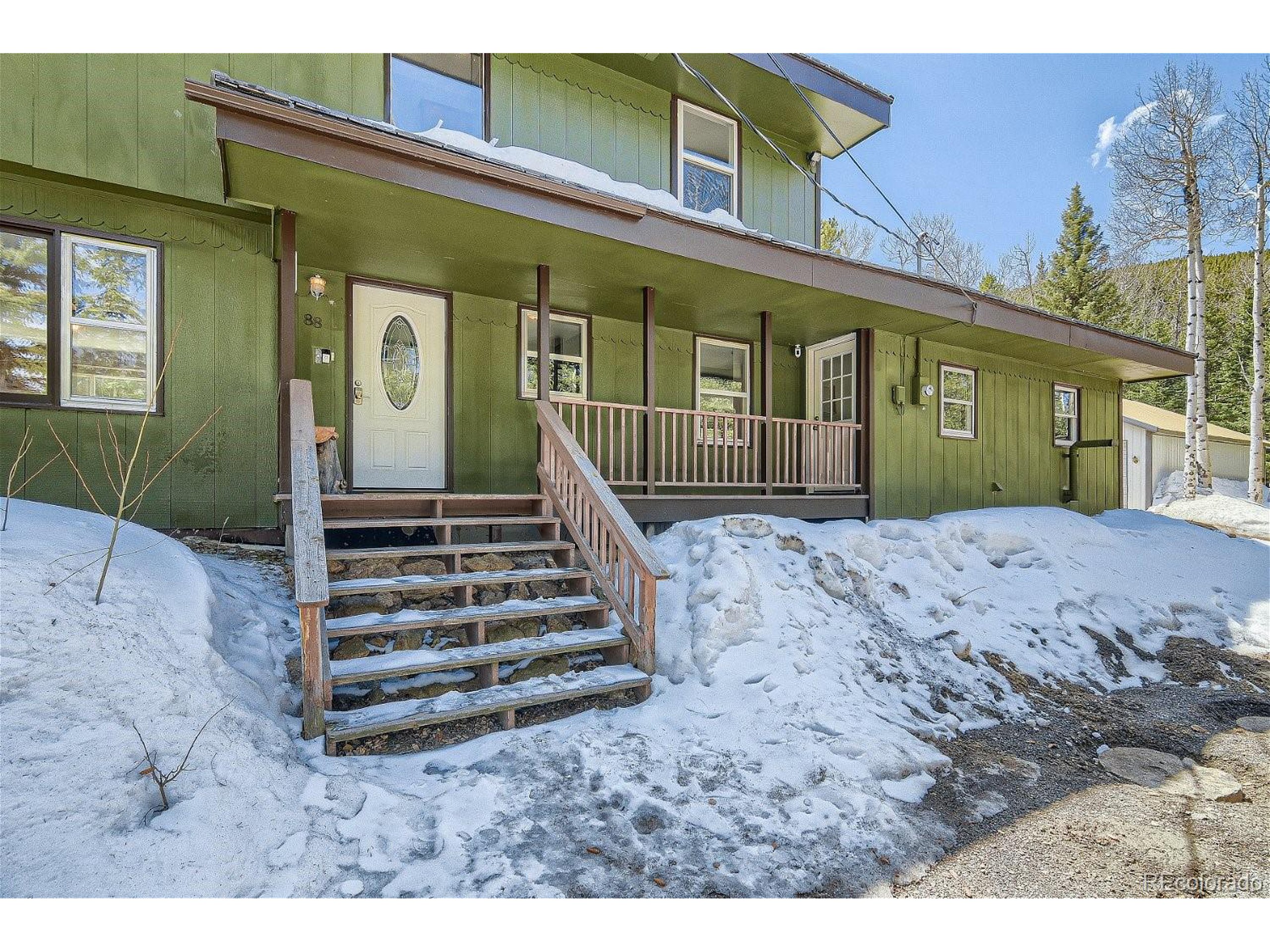 88 Valley View Dr
