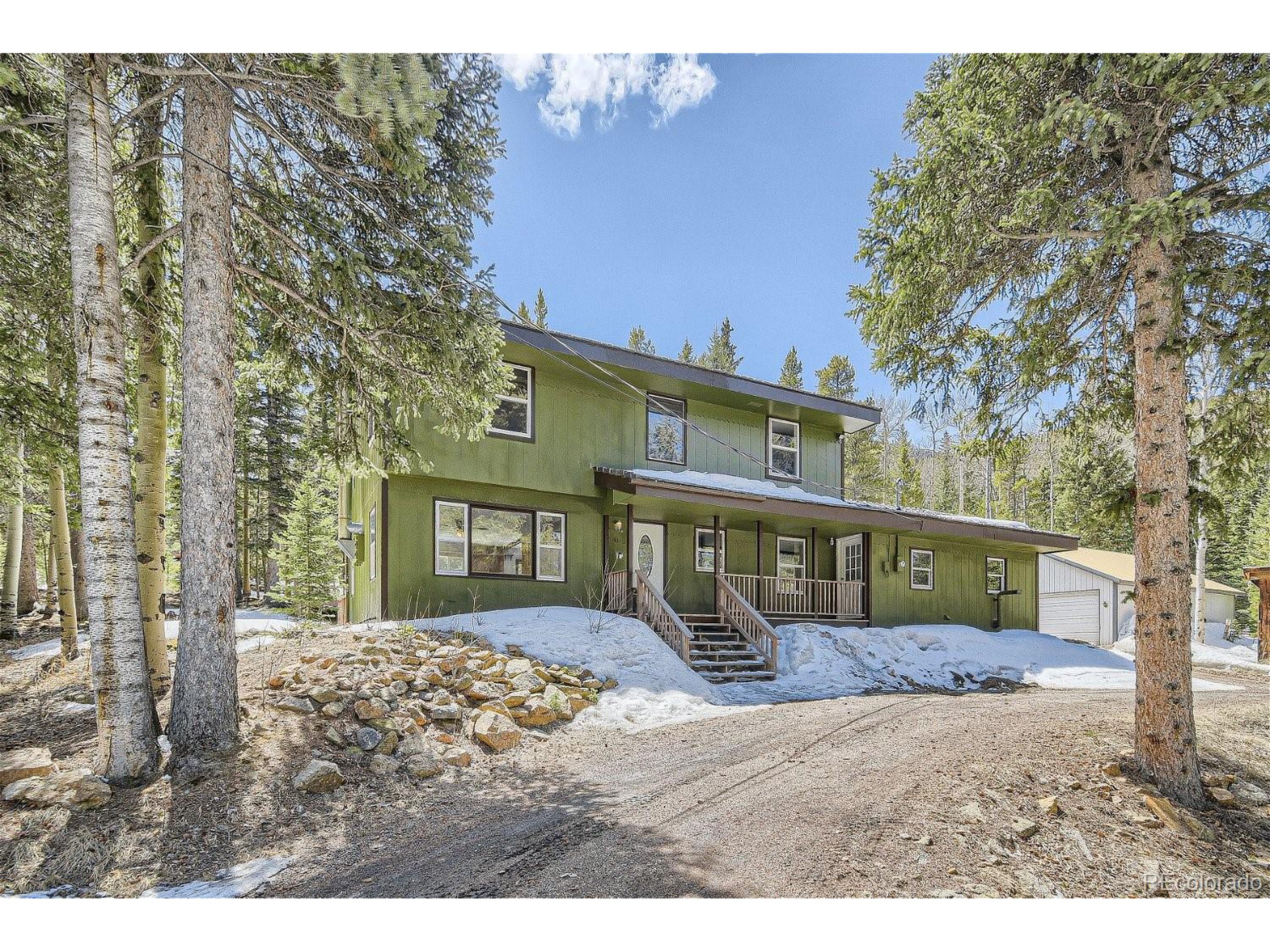 88 Valley View Dr
