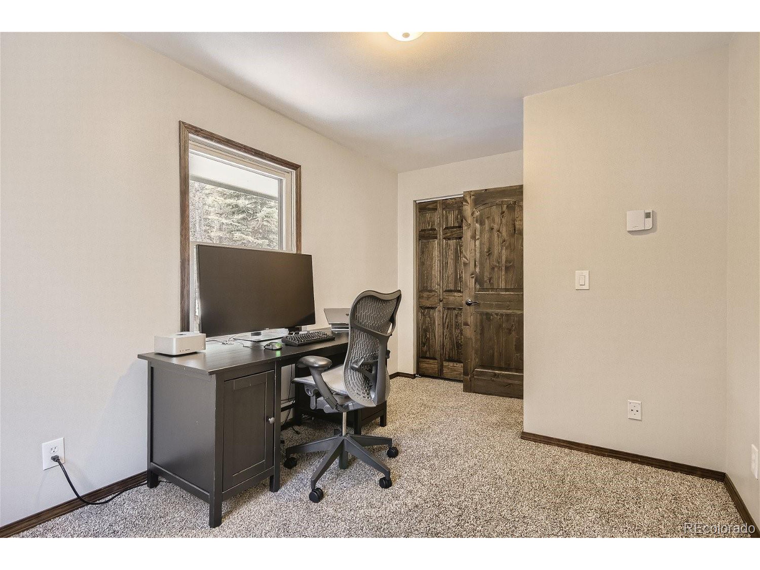 88 Valley View Dr