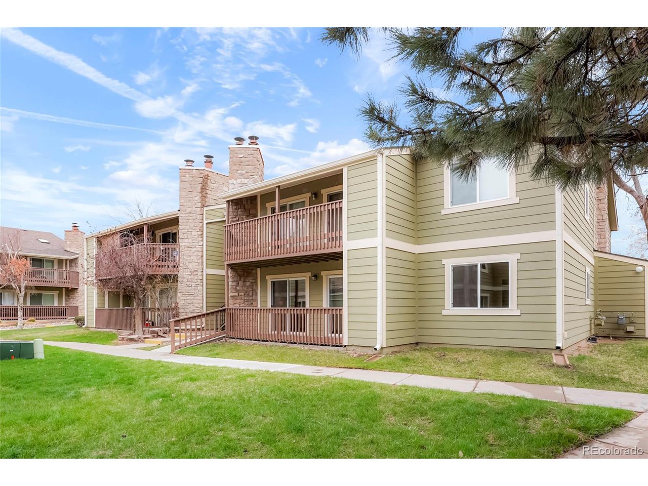 3452 S Eagle St 101