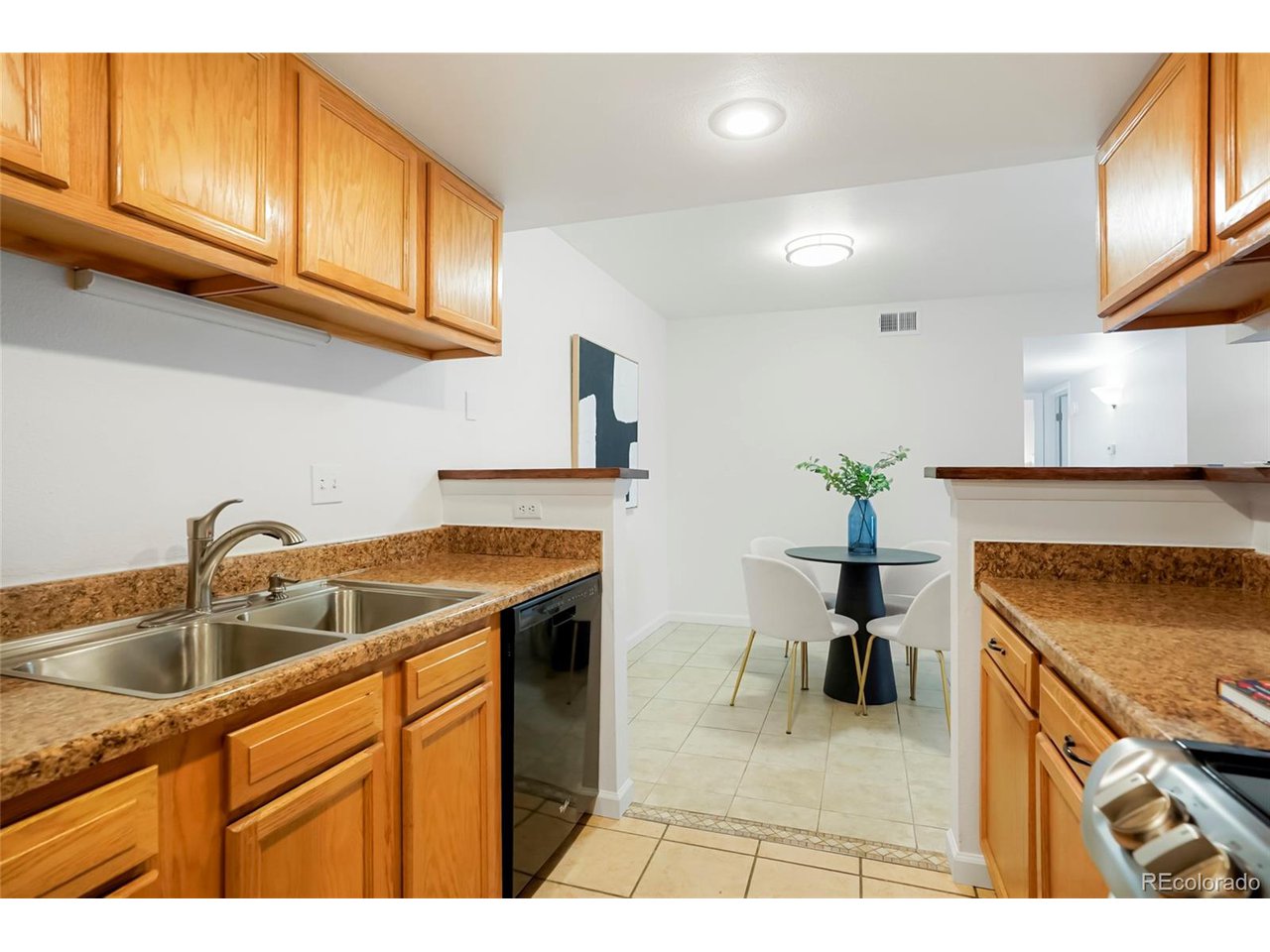 3452 S Eagle St 101
