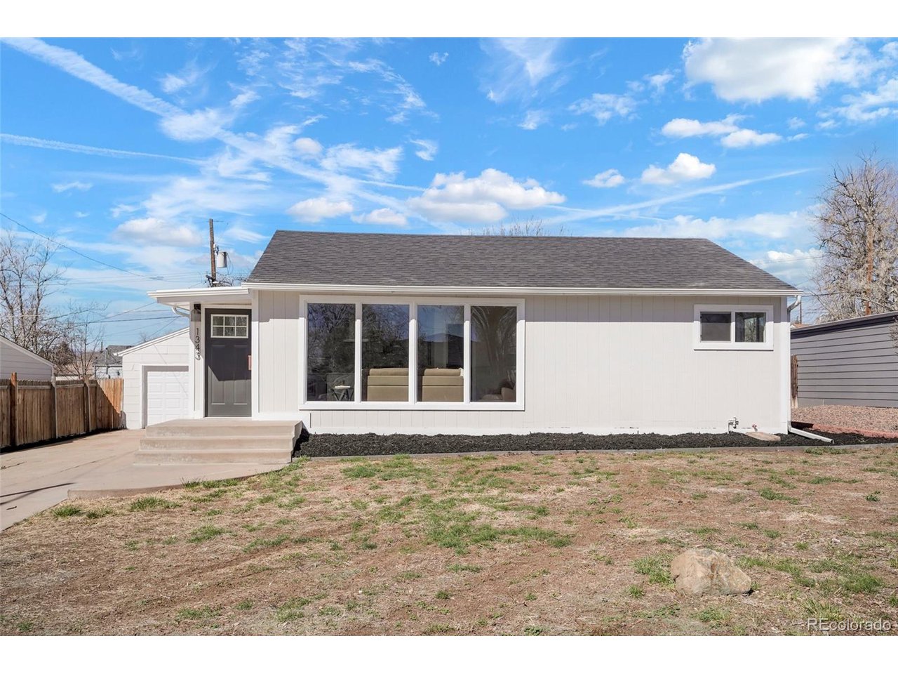1343 S Quieto Ct