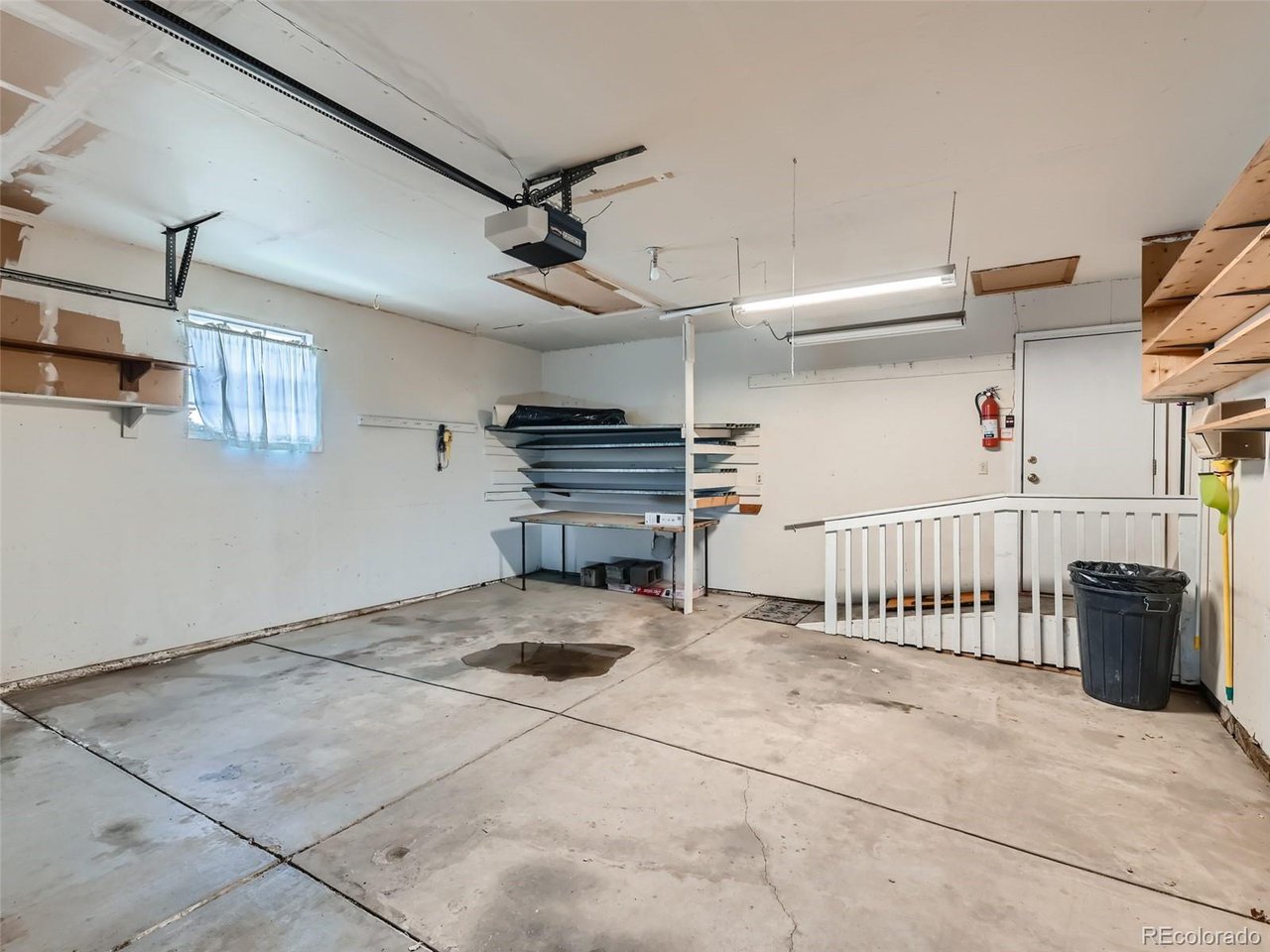 1030 Laurel St