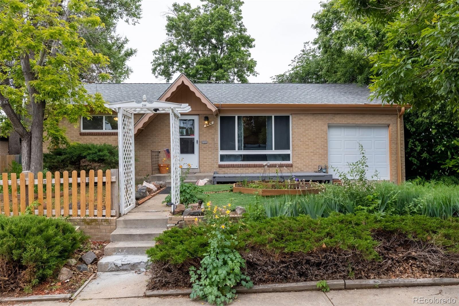 244 Muriel Drive