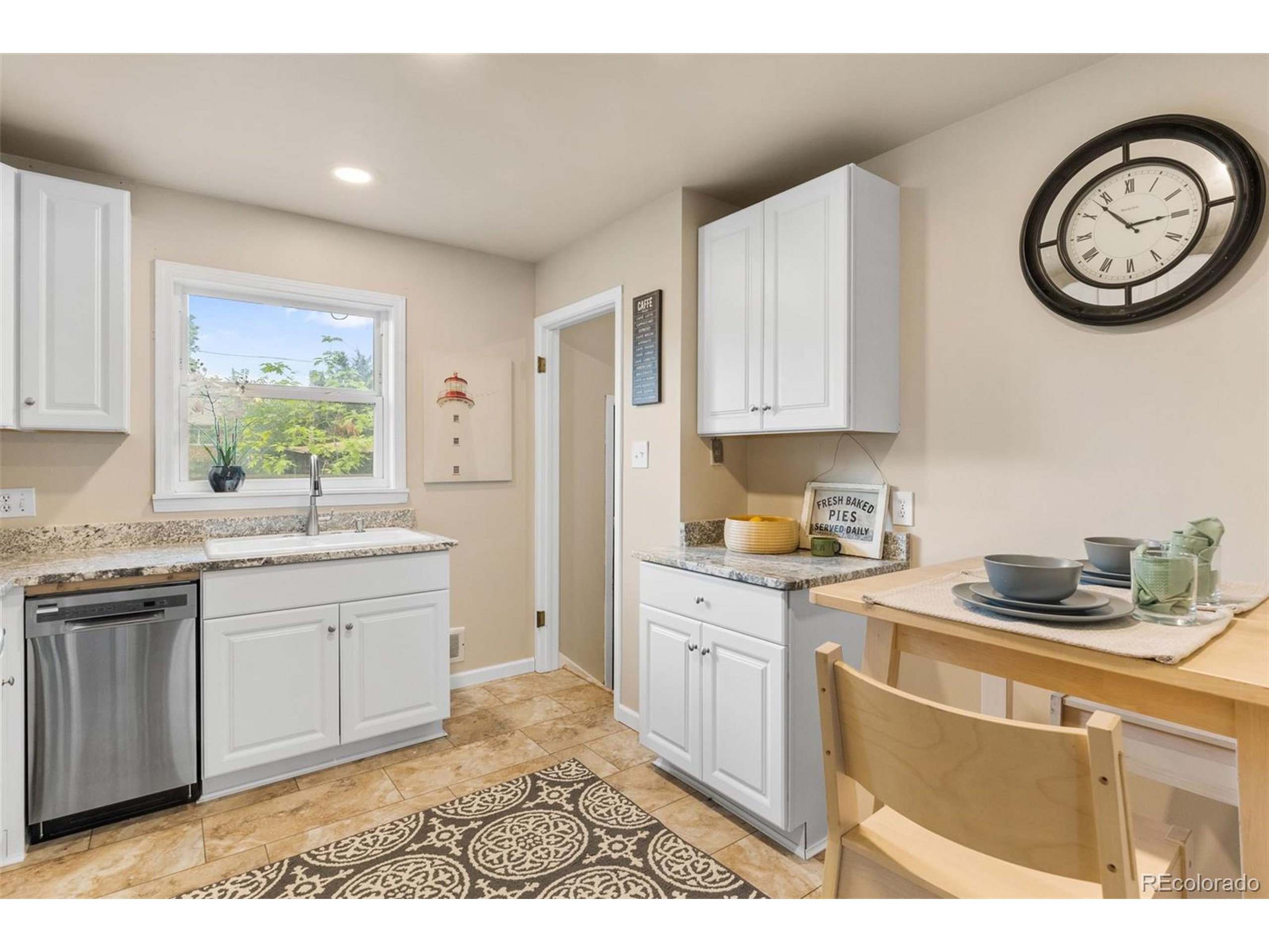 244 Muriel Dr