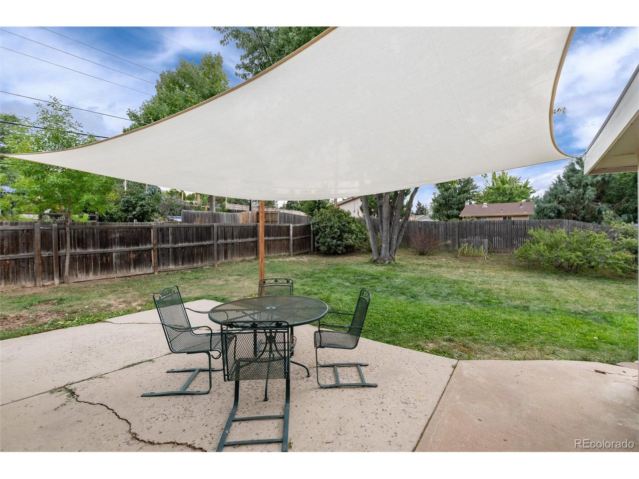 462 Vista Dr