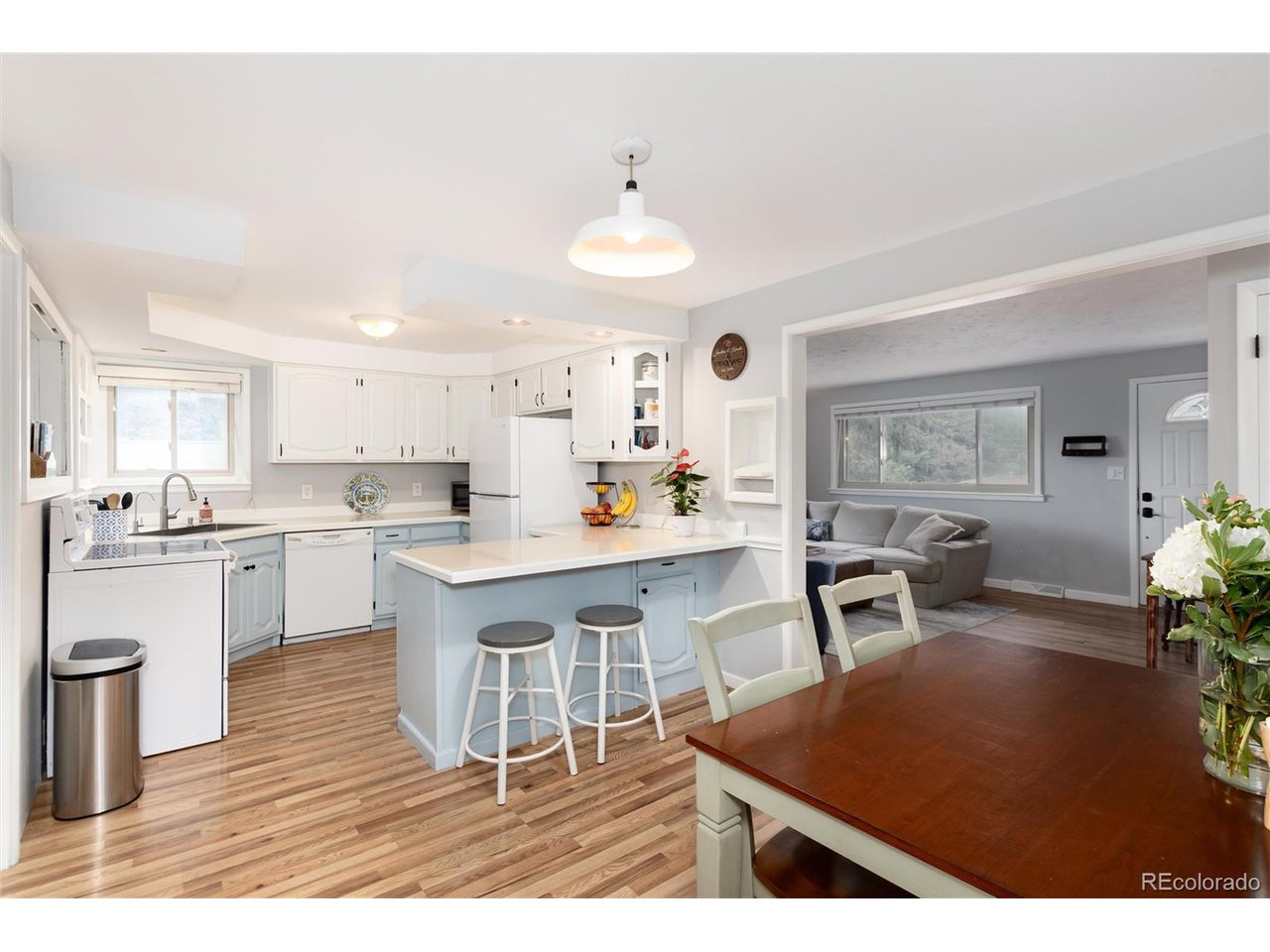 462 Vista Dr