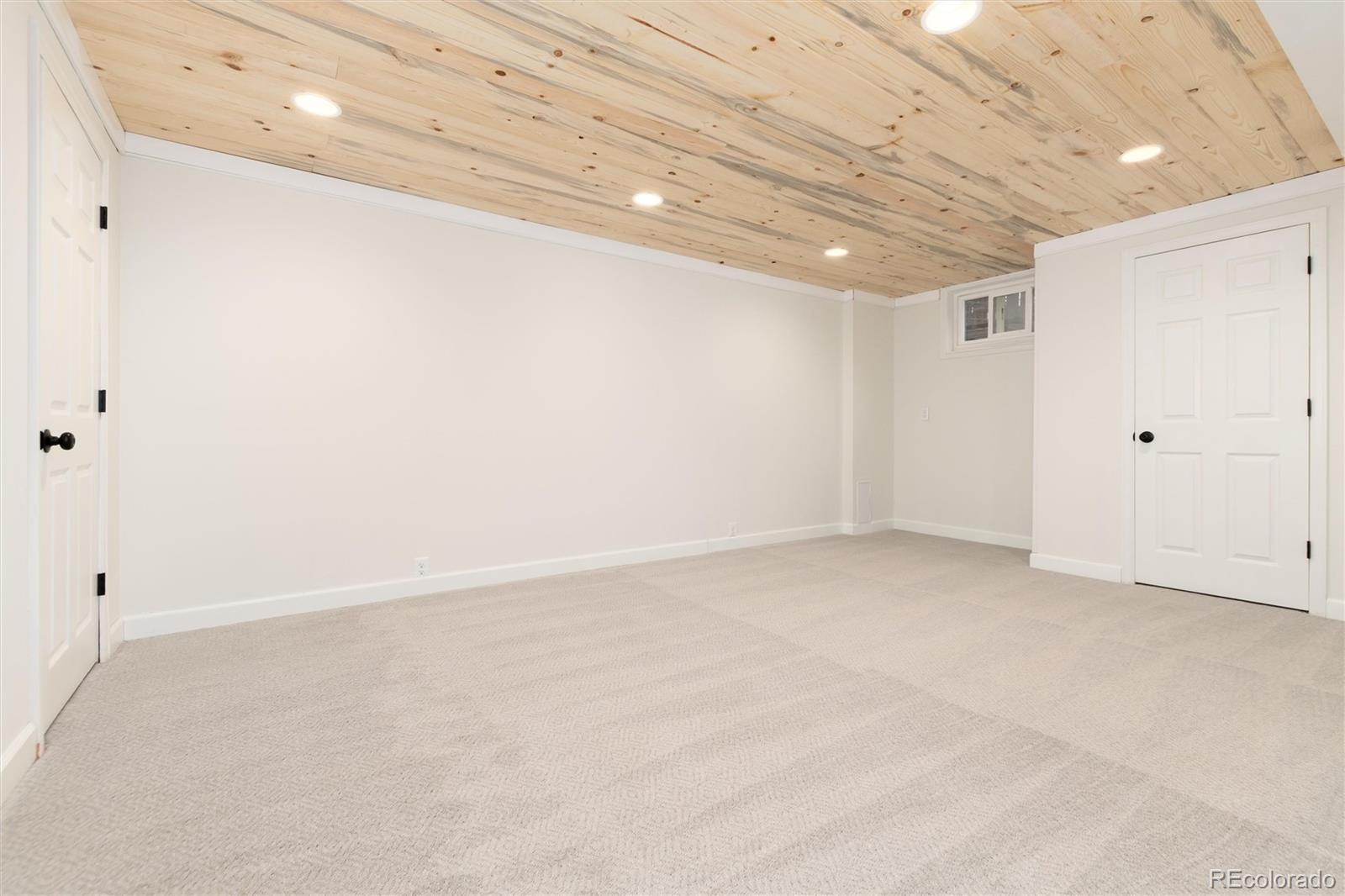 462 Vista Drive