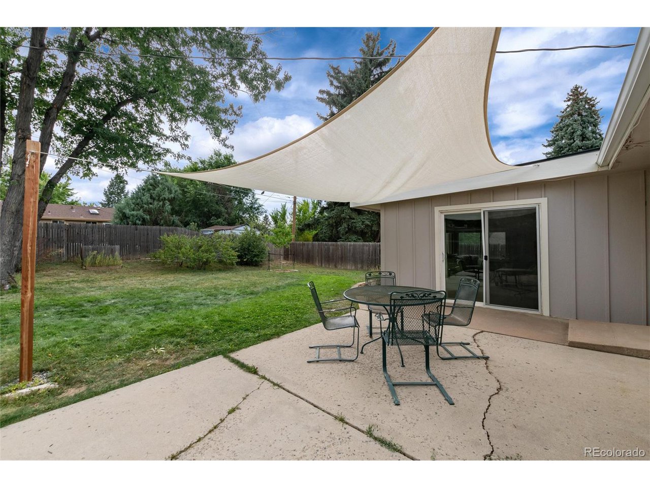 462 Vista Dr
