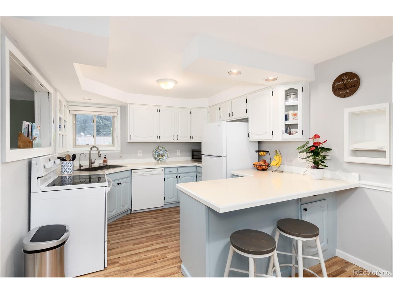 462 Vista Dr