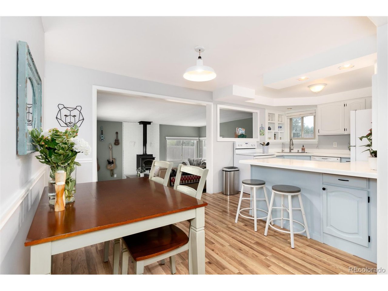 462 Vista Dr