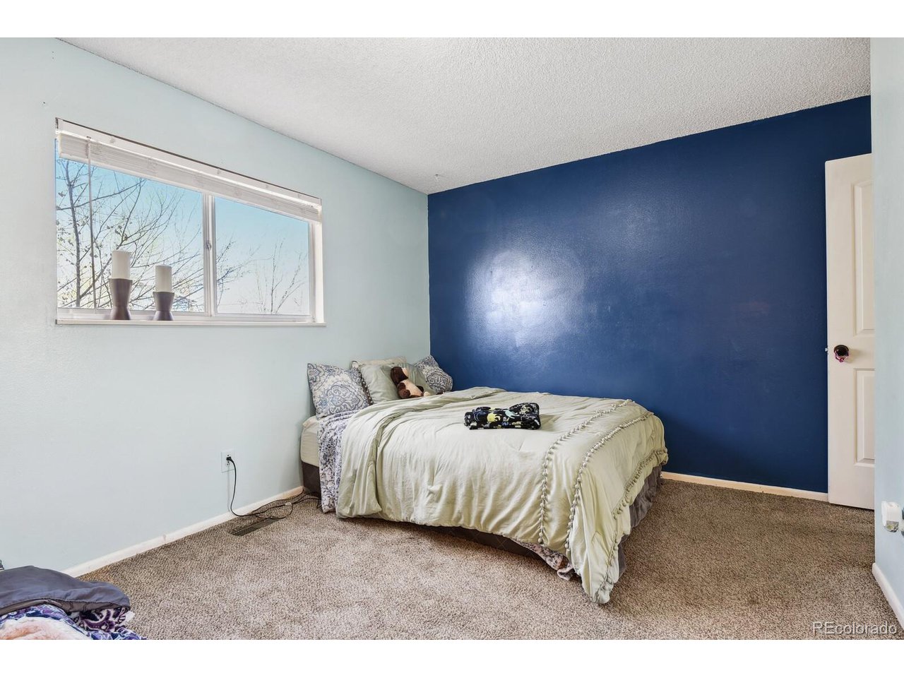 1140 Valkenburg Dr