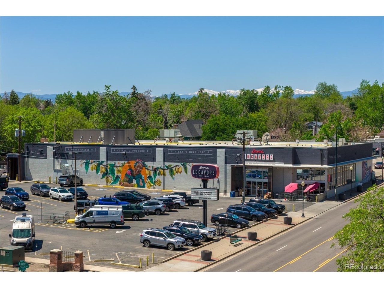 3824 N Clay St 3824, 3826, 3828