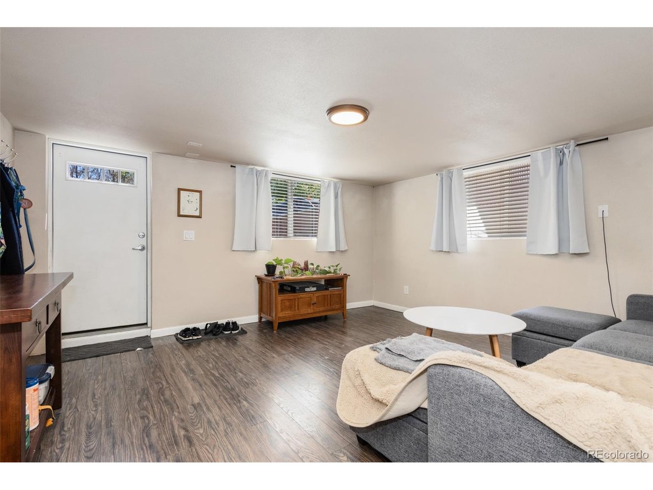 3824 N Clay St 3824, 3826, 3828