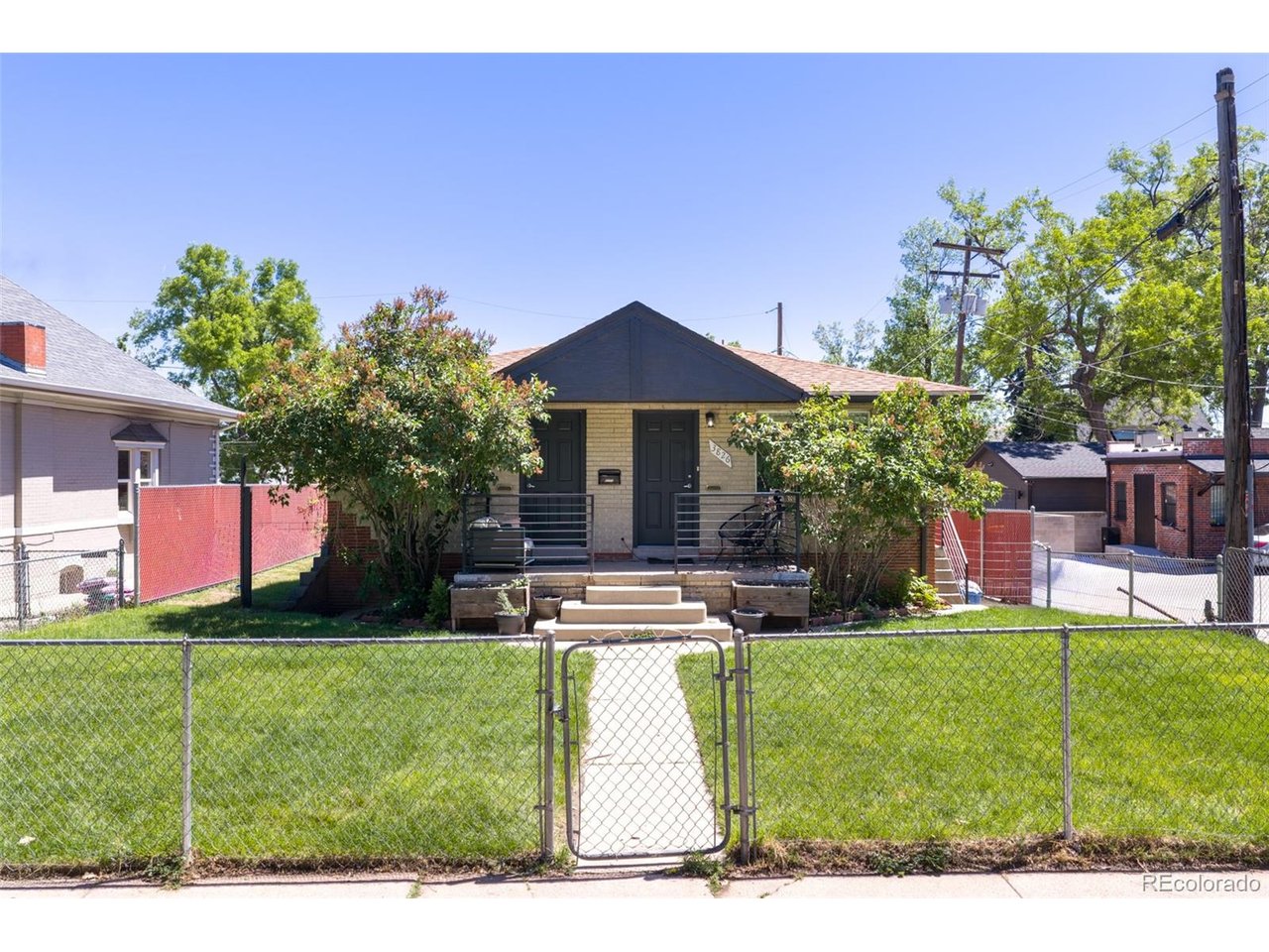 3824 N Clay St 3824, 3826, 3828