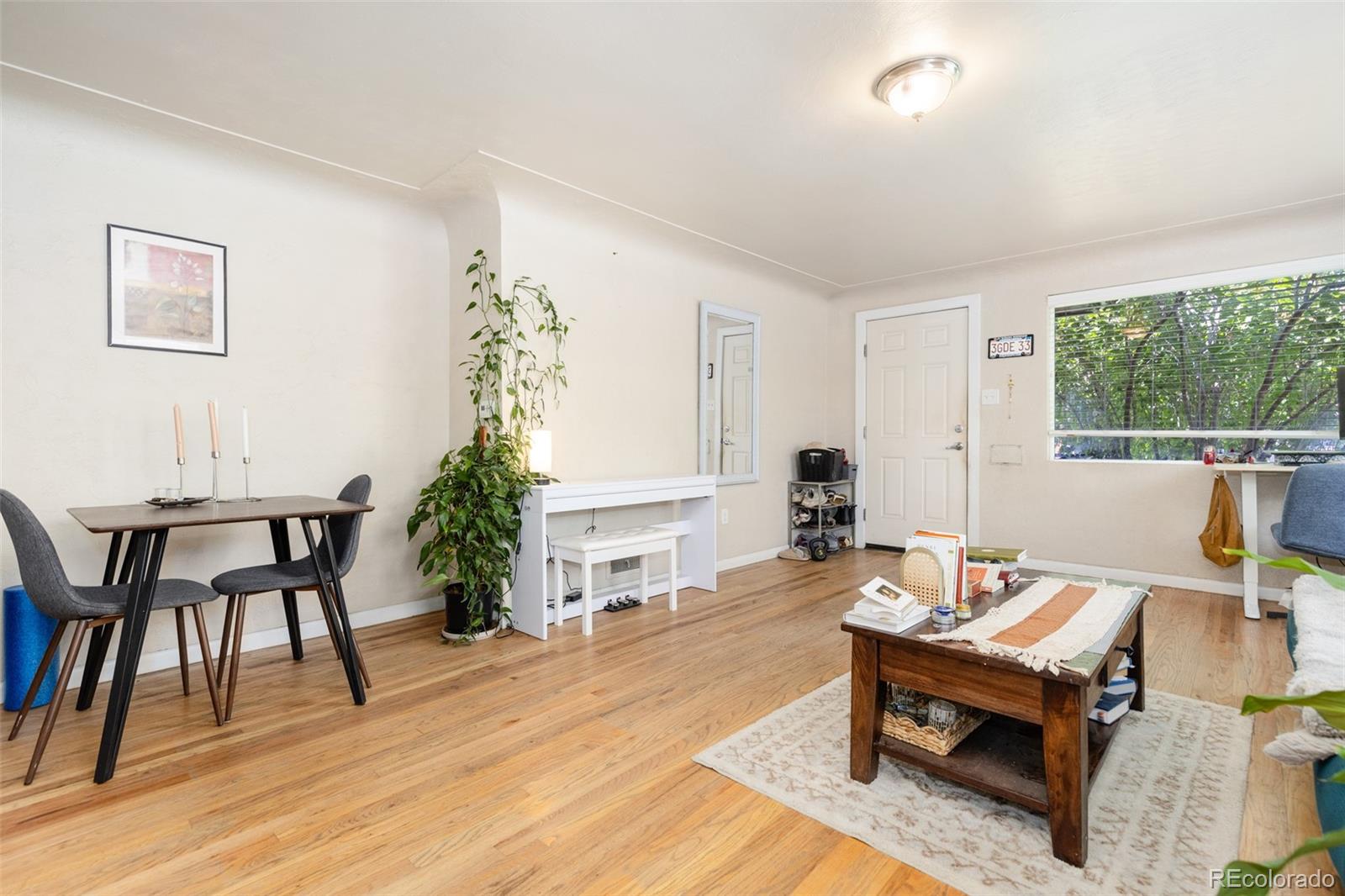 3824 N Clay Street Unit: 3824, 3826, 3828