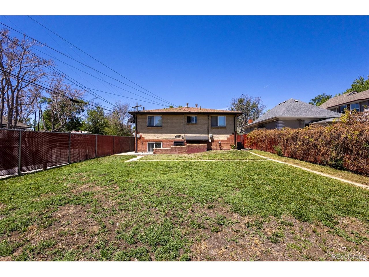 3824 N Clay St 3824, 3826, 3828