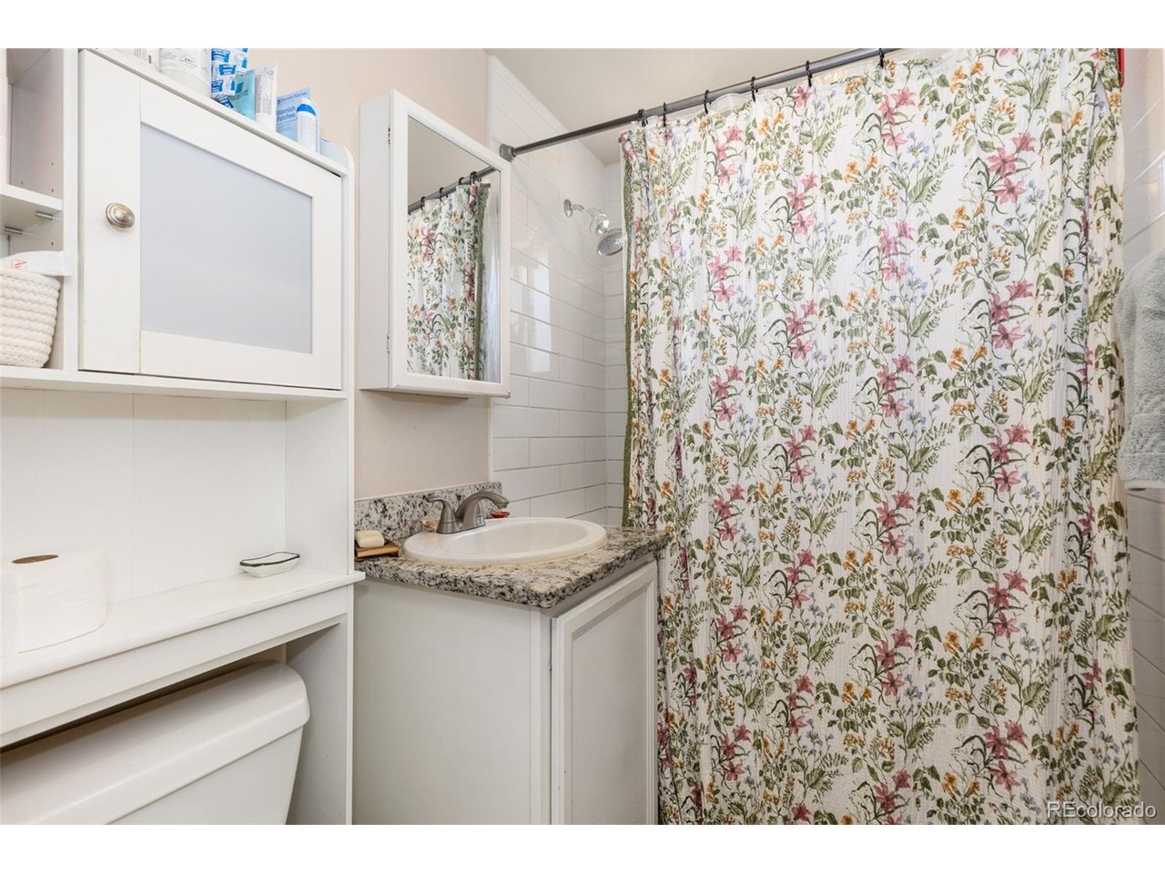 3824 N Clay St 3824, 3826, 3828