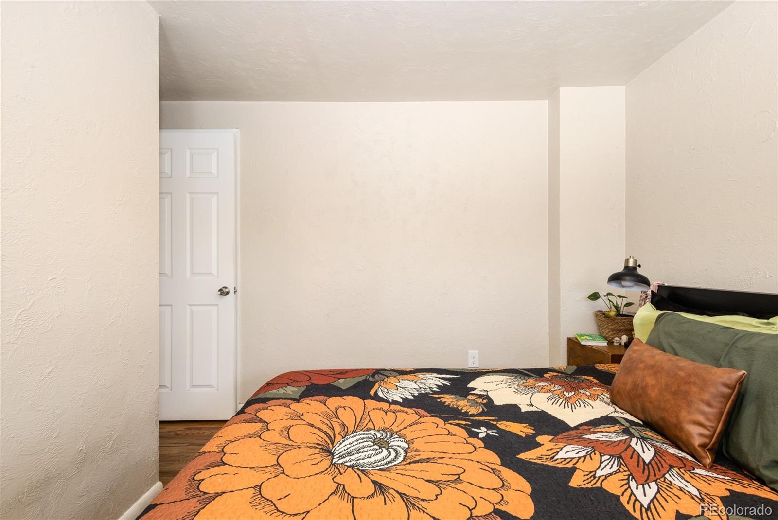 3824 N Clay Street Unit: 3824, 3826, 3828