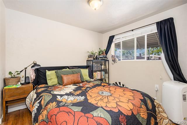 3824 N Clay Street Unit: 3824, 3826, 3828