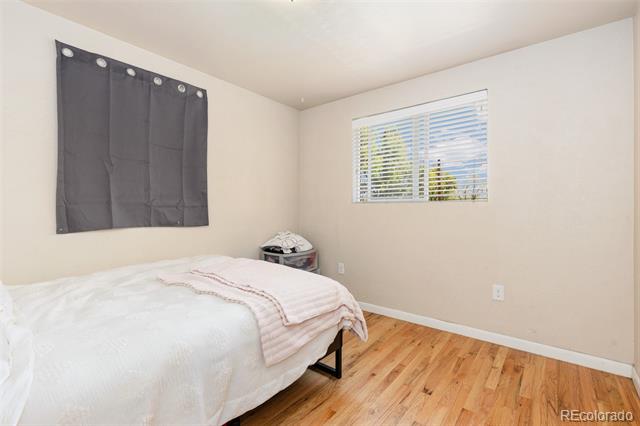 3824 N Clay Street Unit: 3824, 3826, 3828