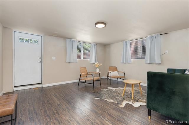 3824 N Clay Street Unit: 3824, 3826, 3828