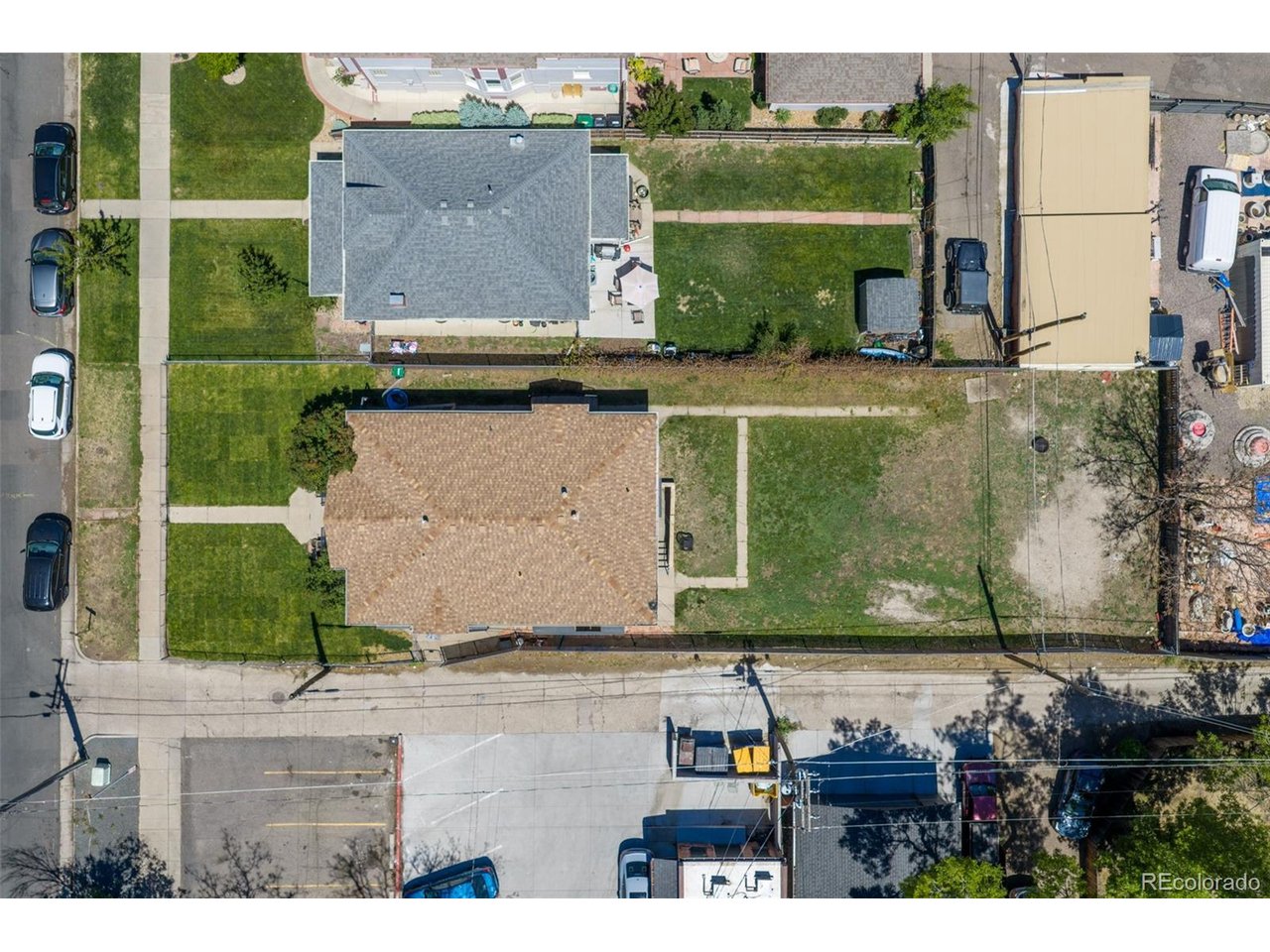 3824 N Clay St 3824, 3826, 3828