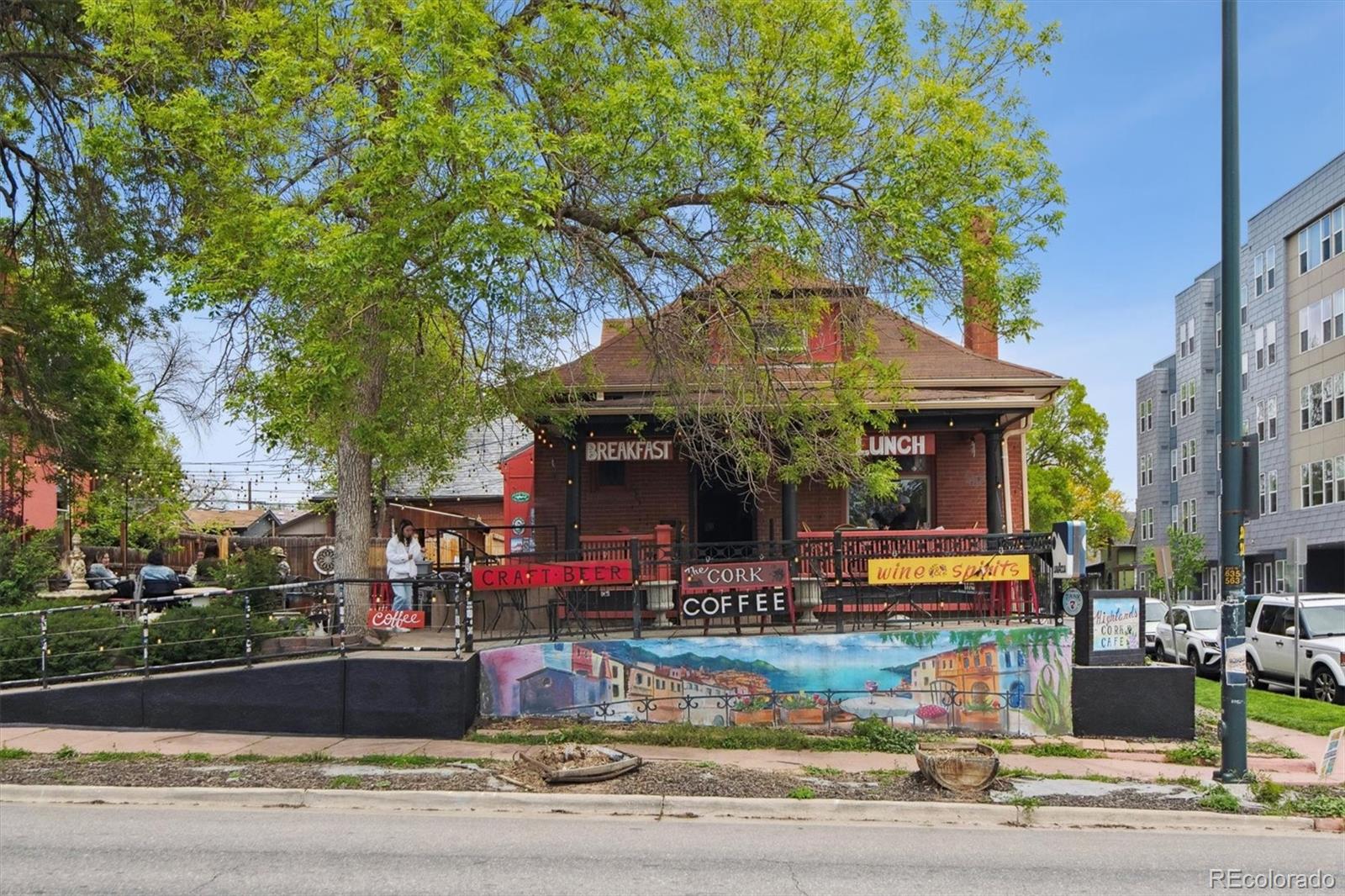 3318 Stuart Street