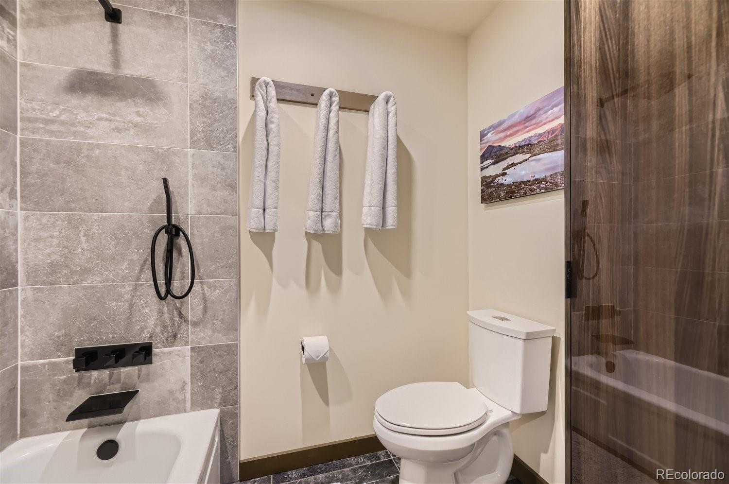 2557 S Dover Street Unit: 70