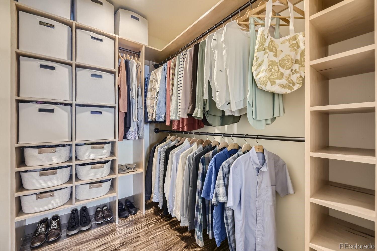 2557 S Dover Street Unit: 70