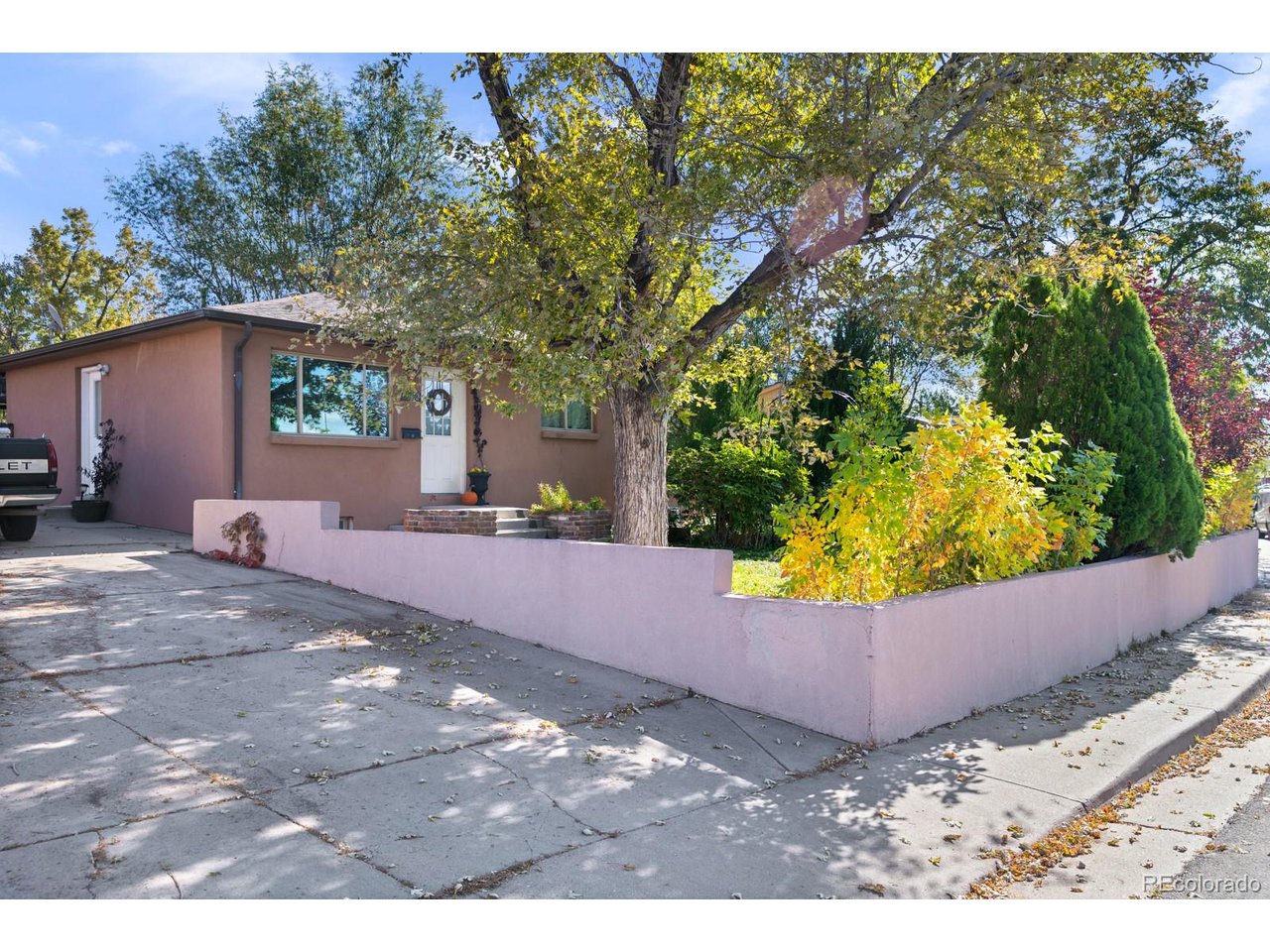 8522 Wagner Dr