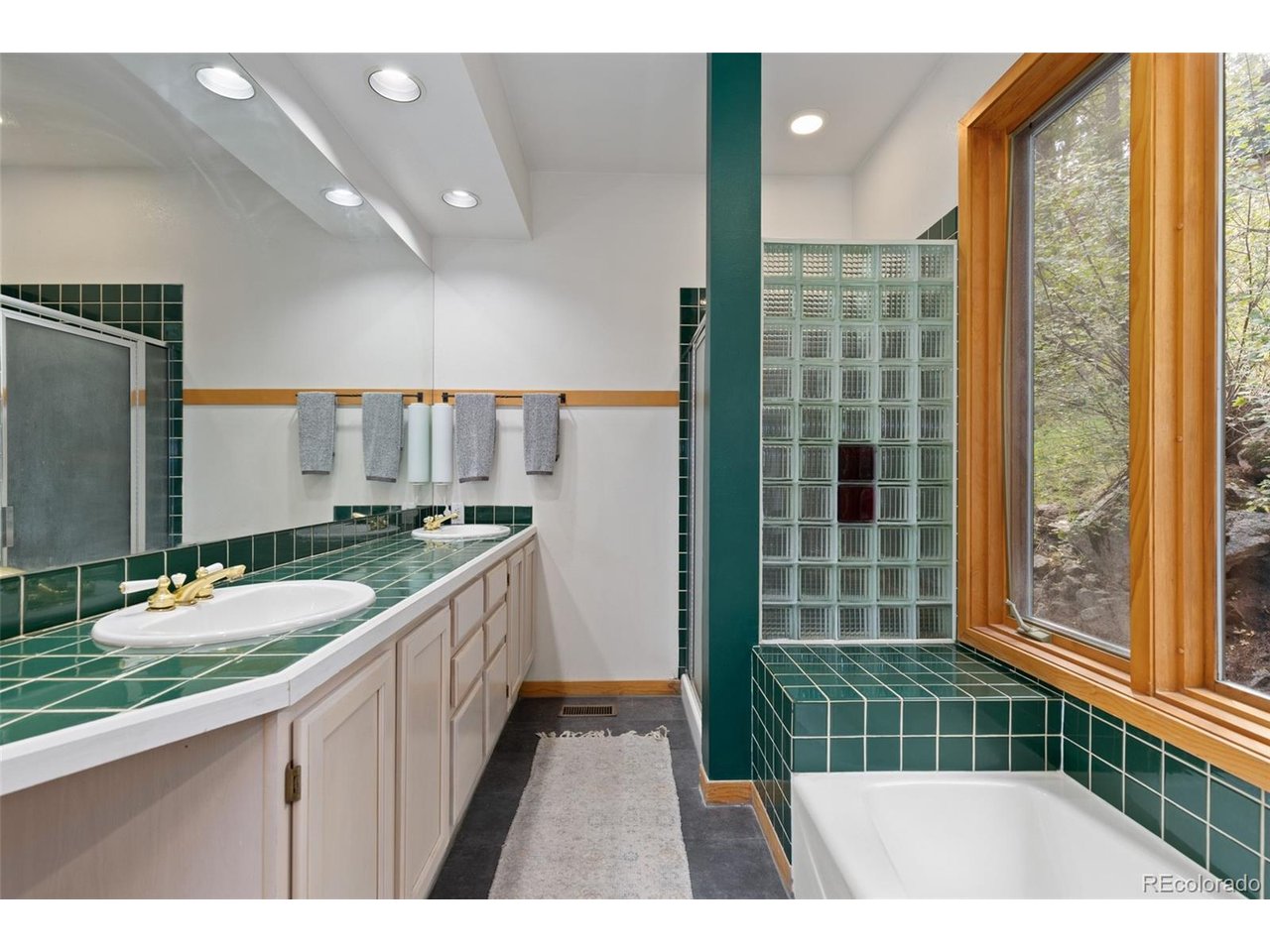30264 Upper Bear Creek Rd