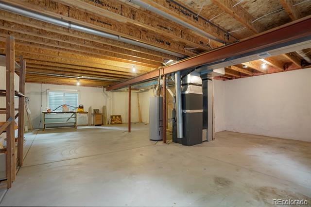 18628 E Grand Circle