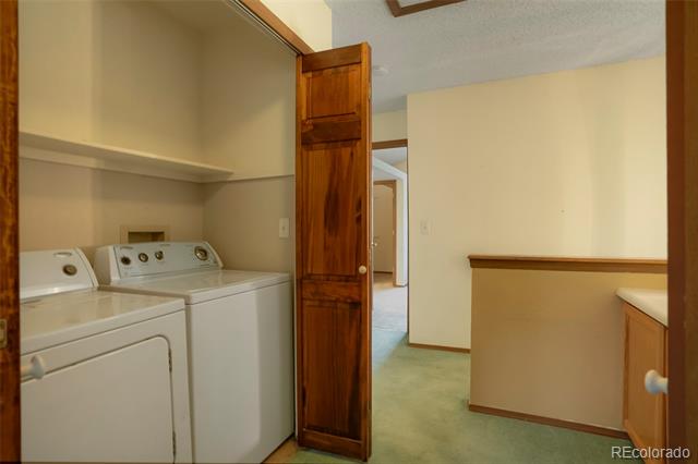 18628 E Grand Circle