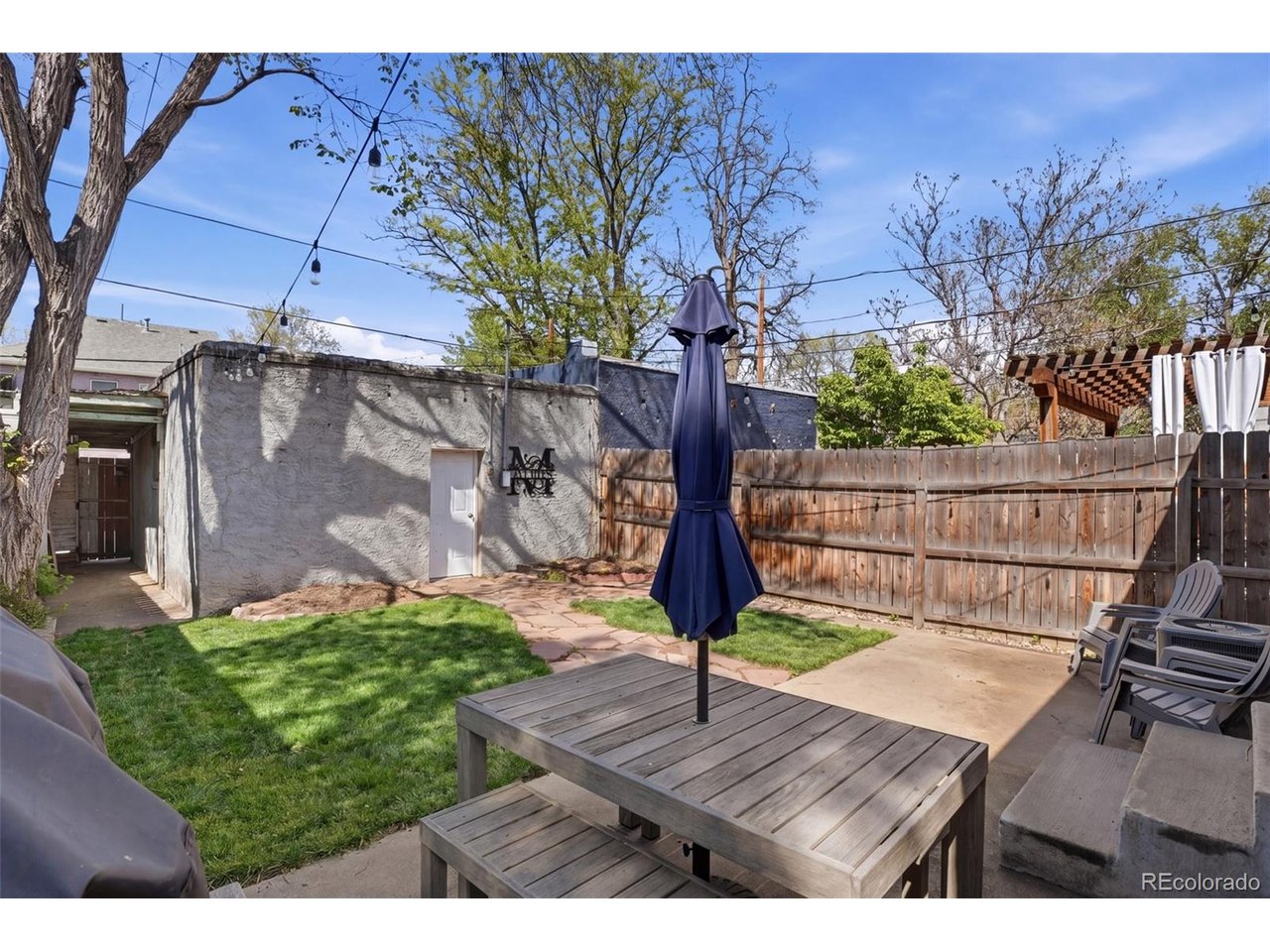 3339 W Moncrieff Pl