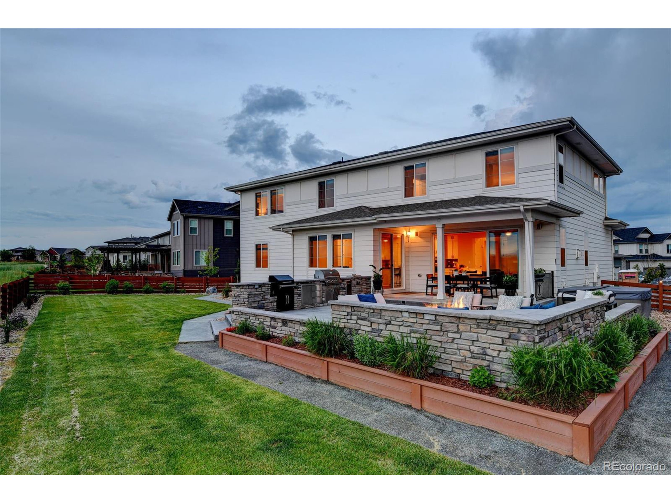 373 Orion Cir