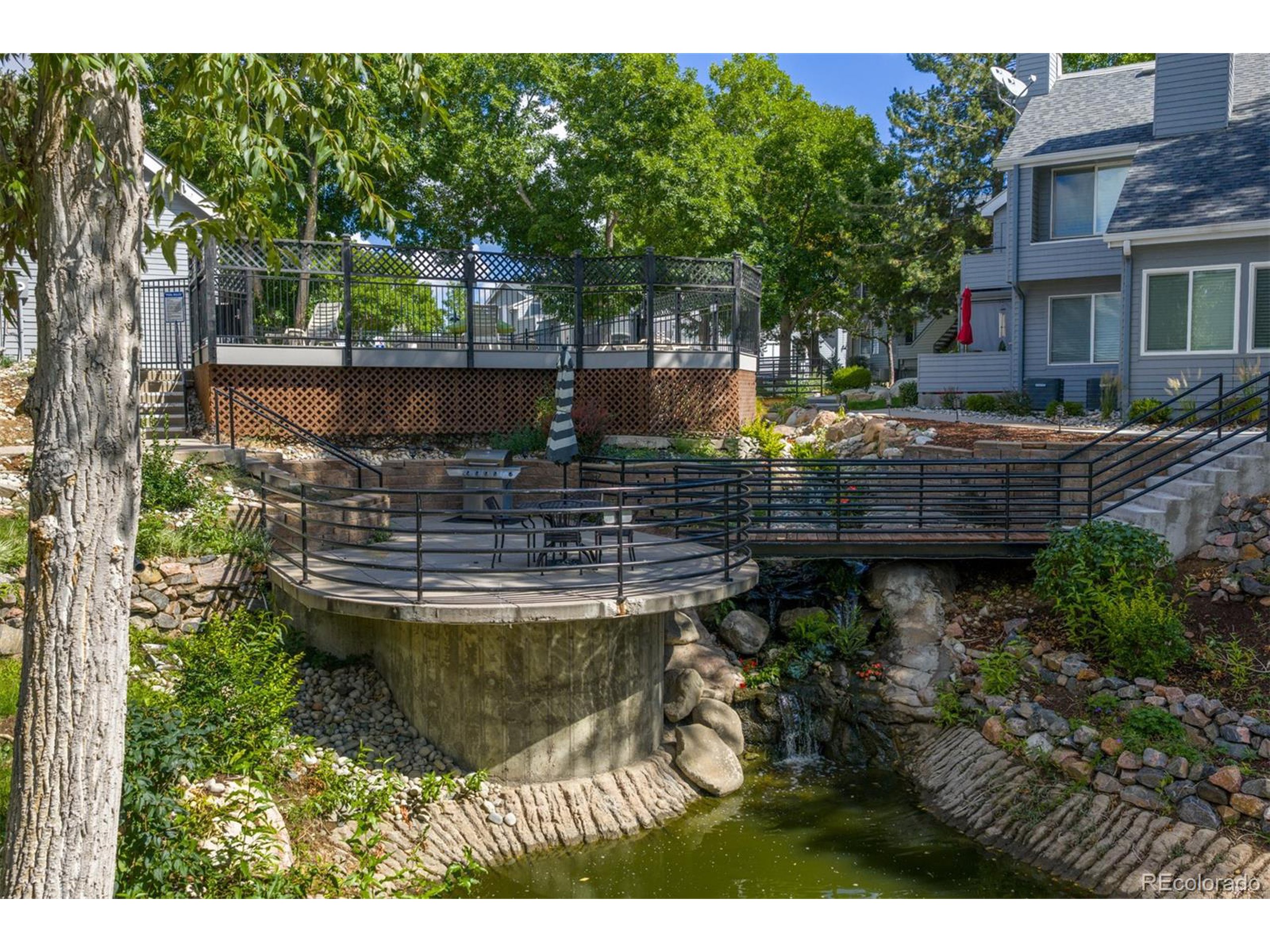 8500 E Jefferson Ave 3C