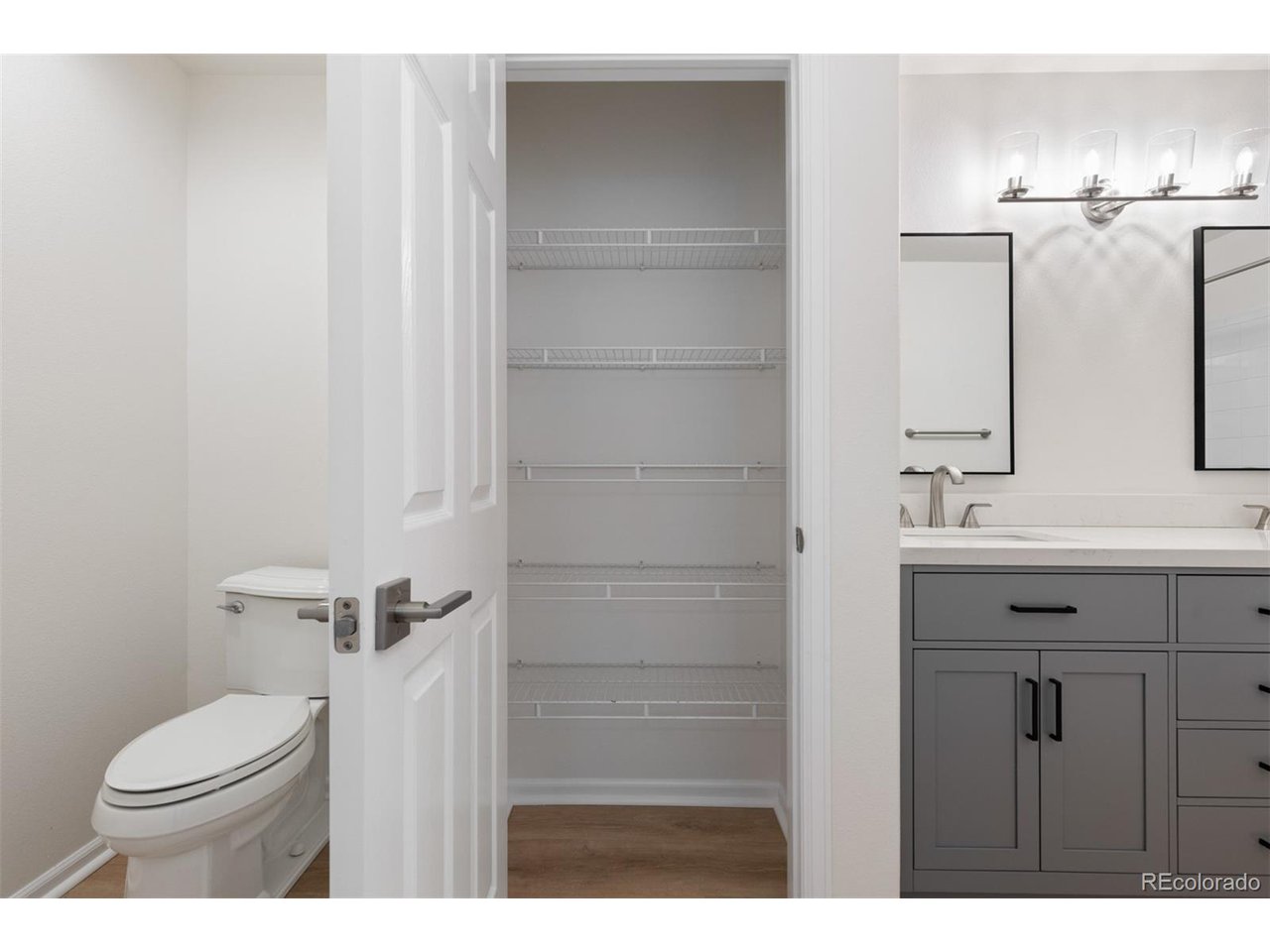 8500 E Jefferson Ave 3C