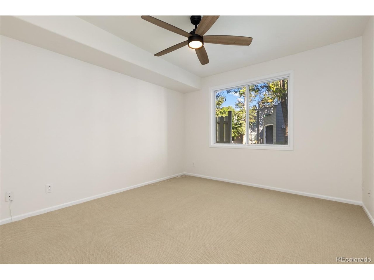 8500 E Jefferson Ave 3C