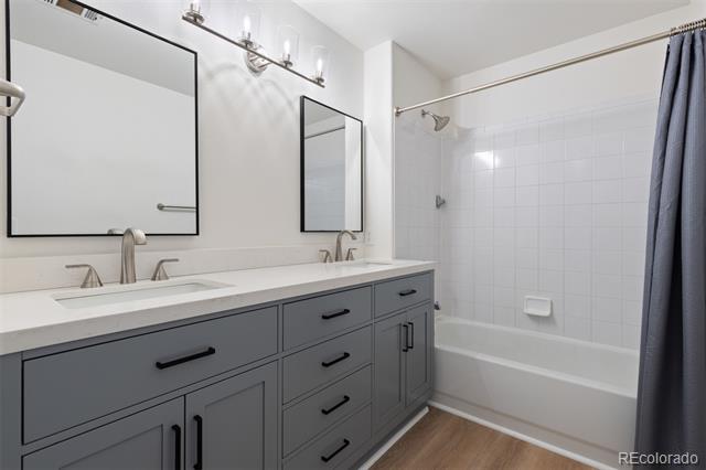8500 E Jefferson Avenue Unit: 3C