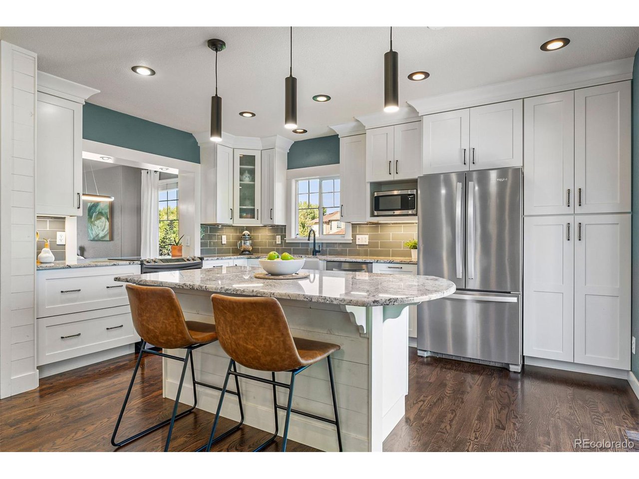2326 Dogwood Dr