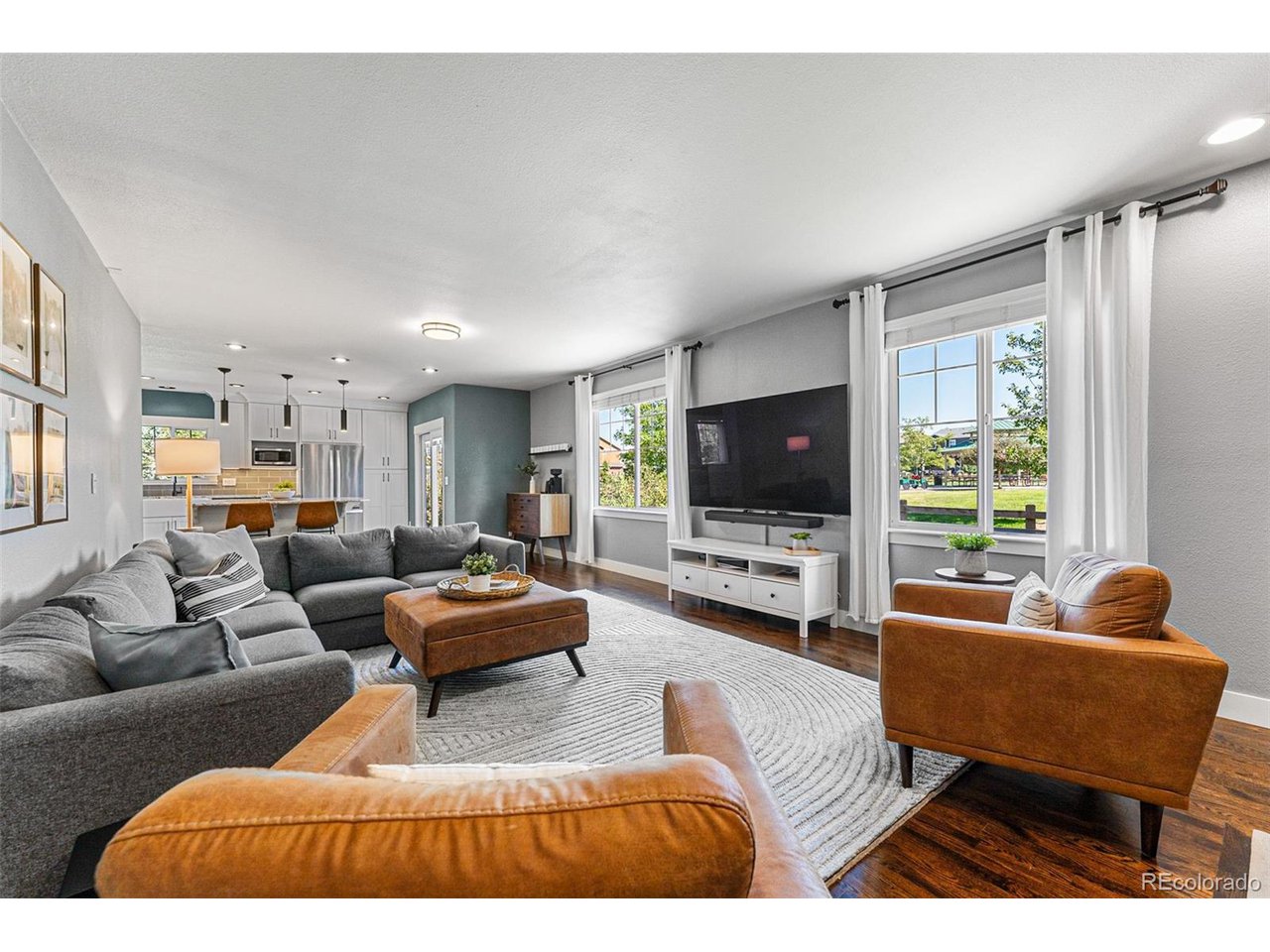 2326 Dogwood Dr