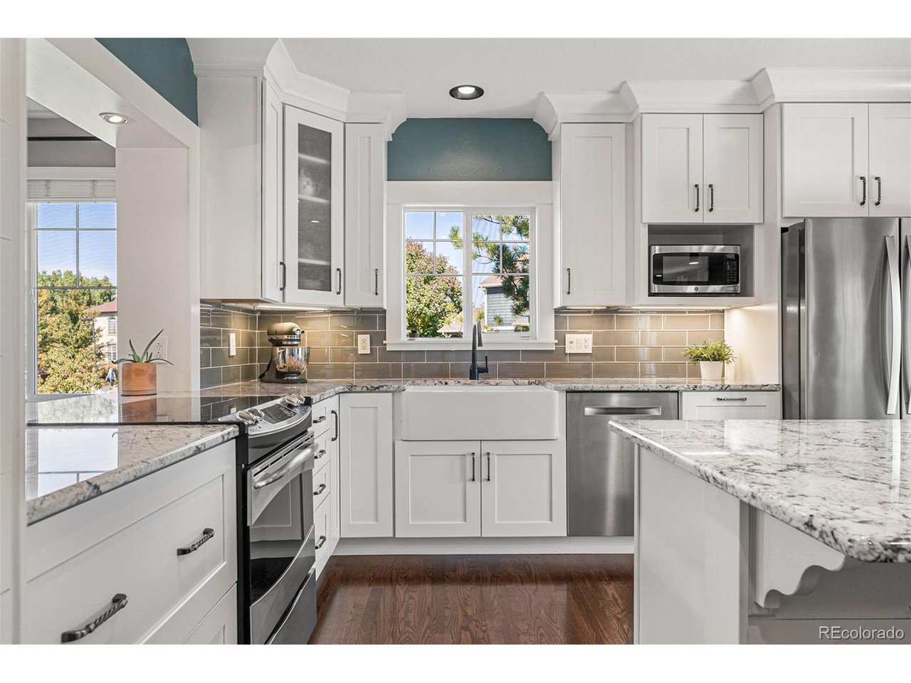 2326 Dogwood Dr