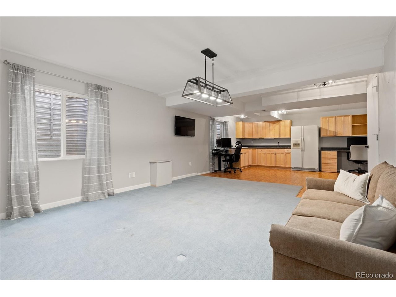 2251 Dogwood Dr